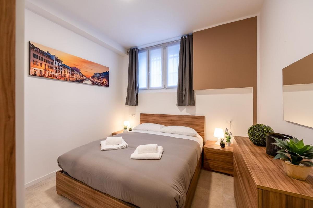 Authentic Private Flat 2 Min From Navigli Milão Exterior foto